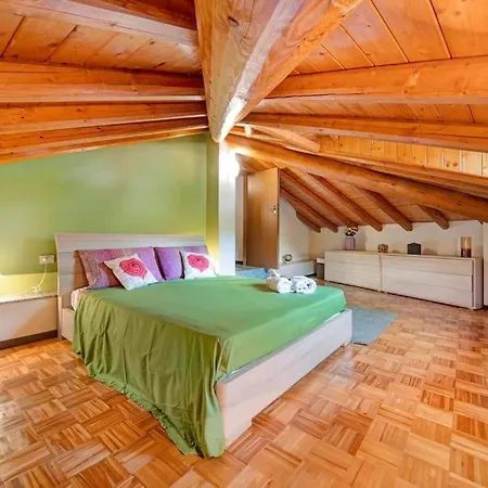 Mansarda Fra Monte E Apartment Esino Lario